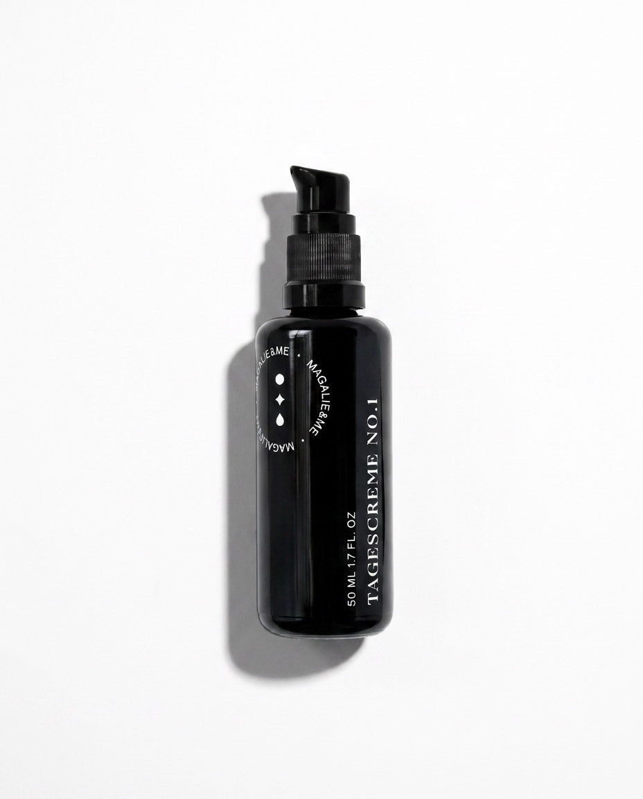 Regenerating Day Cream No. 1 - The day cream that does what a day cream is supposed to do. - Magalie&Me