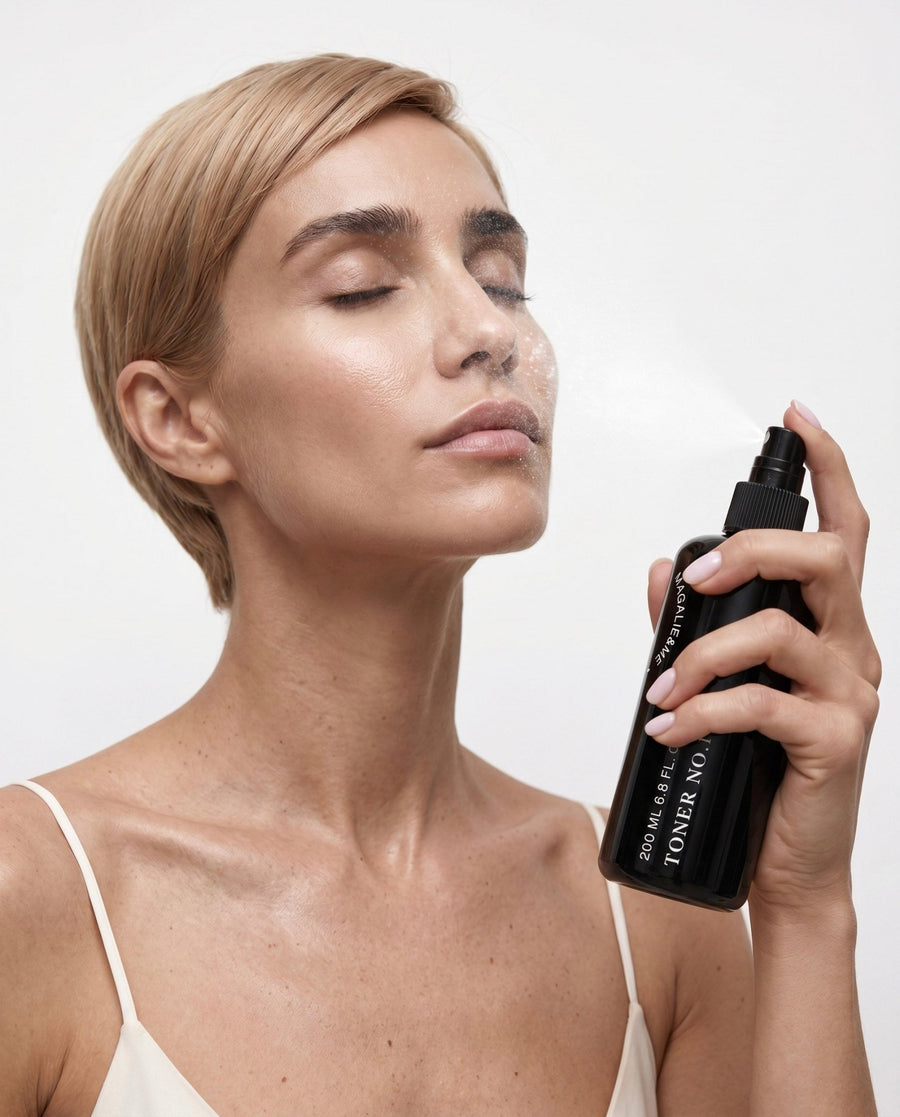 Lotion Équilibrante N° 1 - L'étape qui maximise l'efficacité de tous les produits appliqués par la suite.