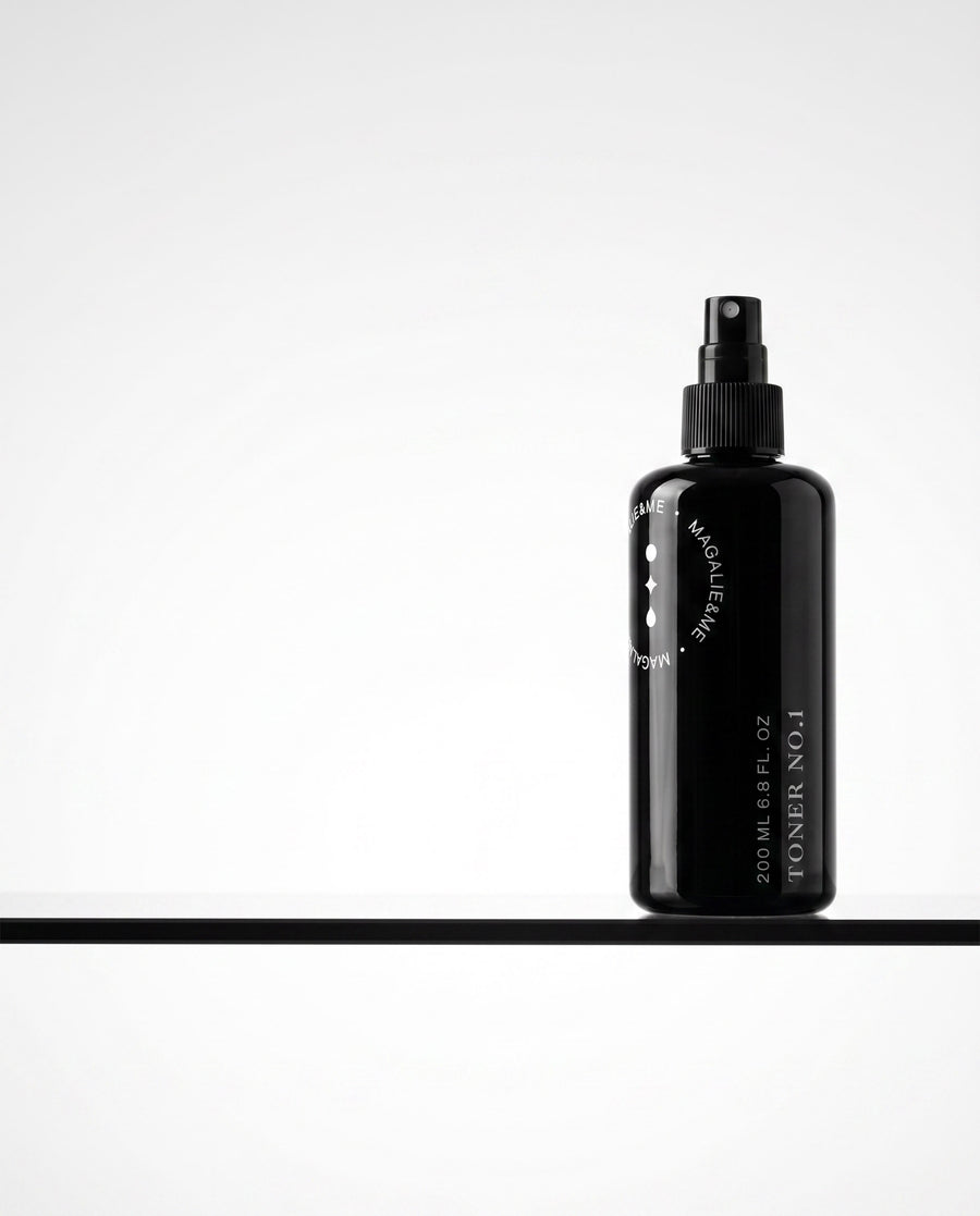 Lotion Équilibrante N° 1 - L'étape qui maximise l'efficacité de tous les produits appliqués par la suite.