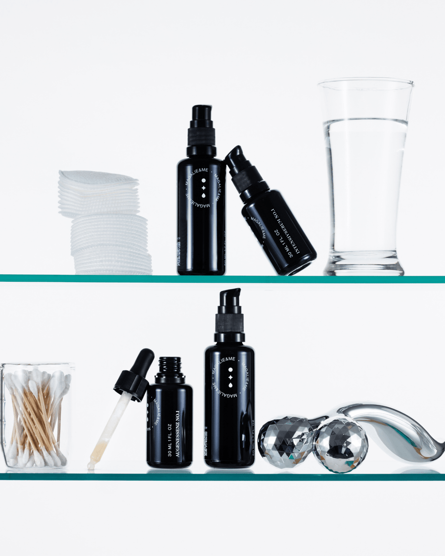Regenerating Day Cream No. 1 - The cream that works while you get on with your life.